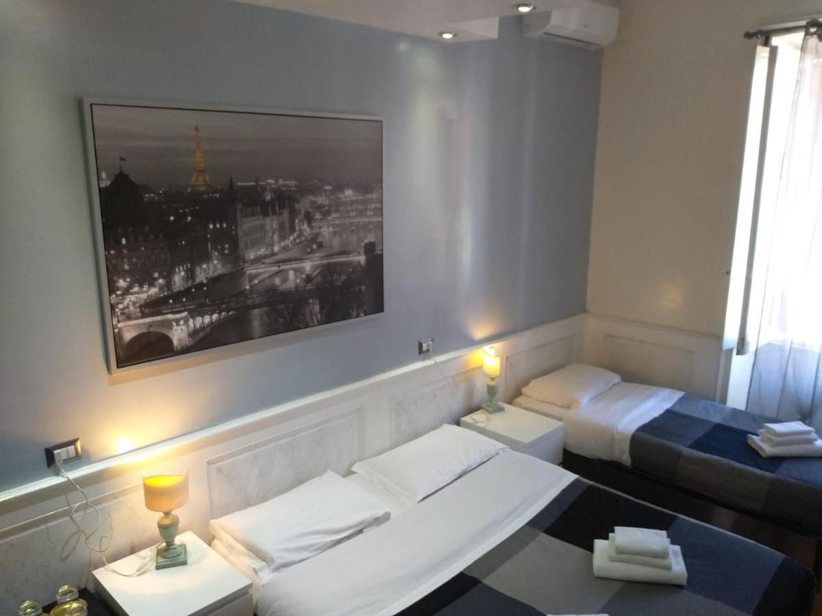 Hotel Vatican Room&kitchen